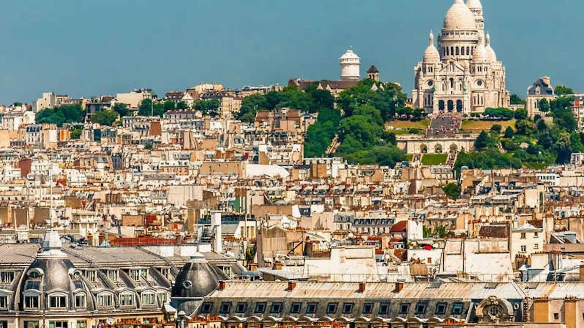 Charming Duplex In Montmartre Paris